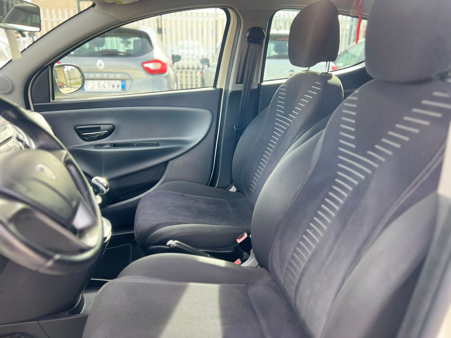 Lancia Ypsilon 1.2 dCi 8V 69 CV Silver S&S