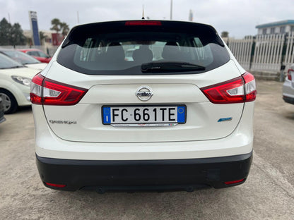 Nissan Qashqai 1.5 dCi N-Vision 110 CV