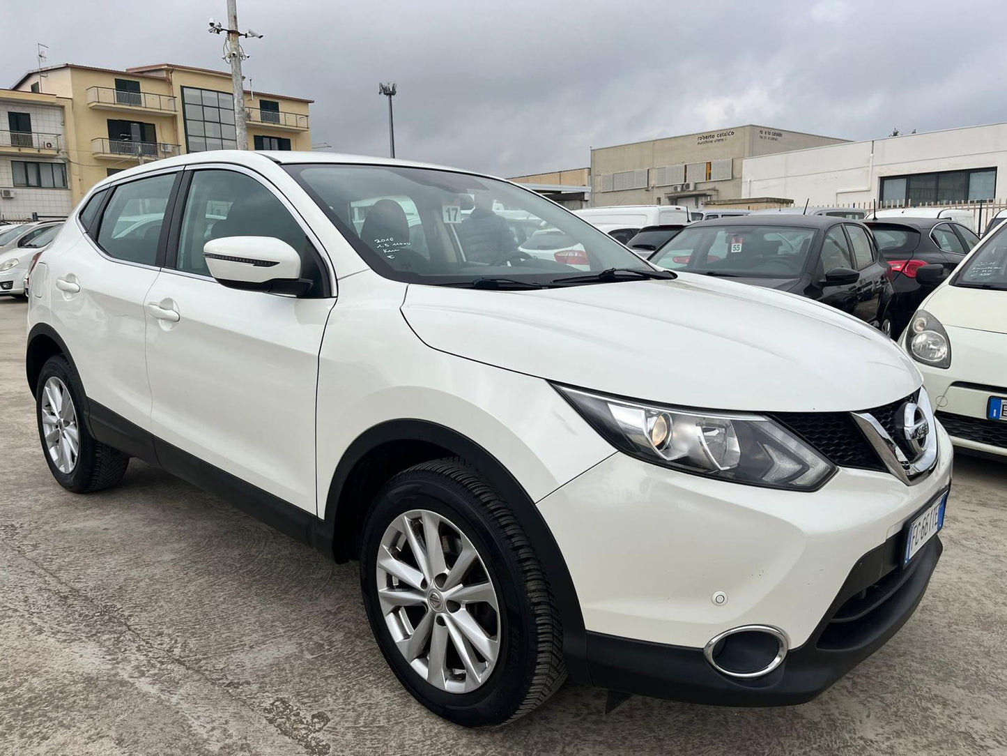 Nissan Qashqai 1.5 dCi N-Vision 110 CV