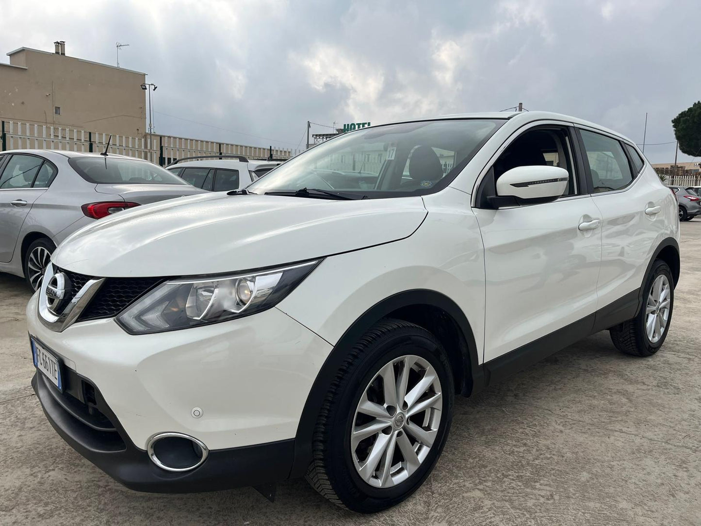 Nissan Qashqai 1.5 dCi N-Vision 110 CV